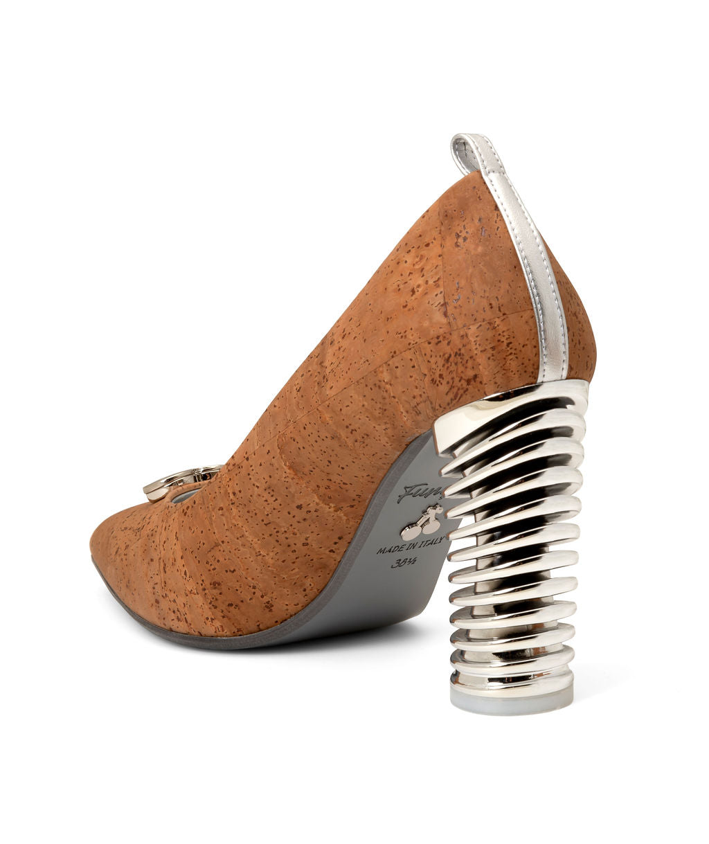 Push Up Pump Coffee made from Cork on a Silver Swirl Cone à la Magnetic