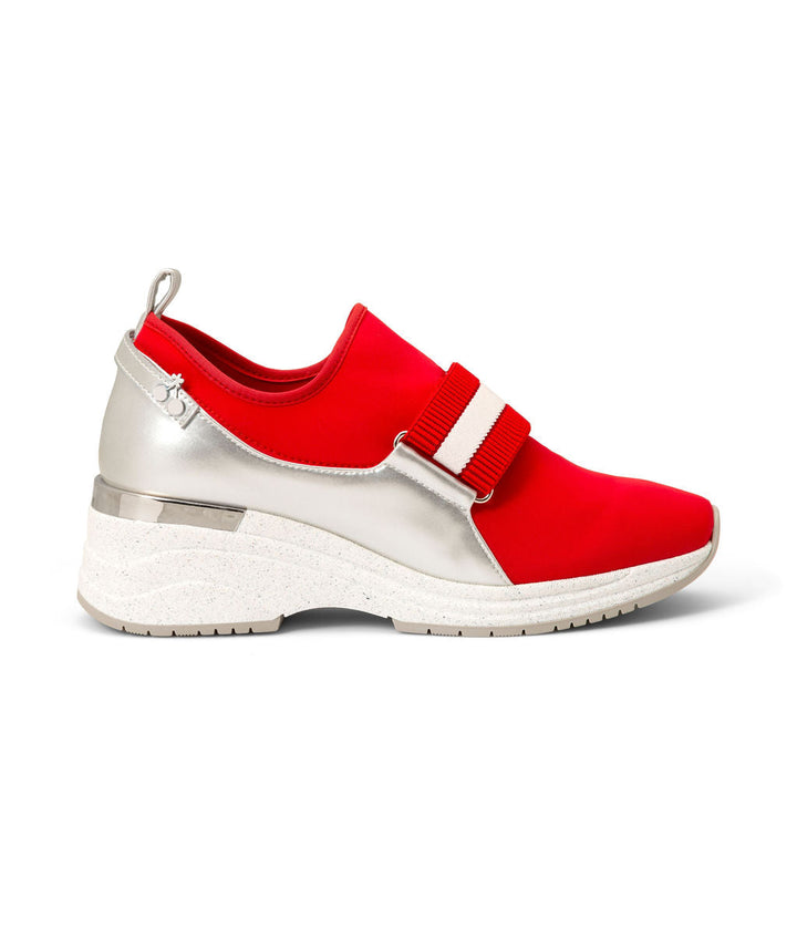Sundae Sport Sneakers Cherry made from Recycled Lycra & Wine Grapes on Marshmallow Sole