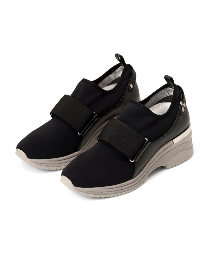 Sundae Savories Sneakers Licorice made with Recycled Lycra & Wine Grapes
