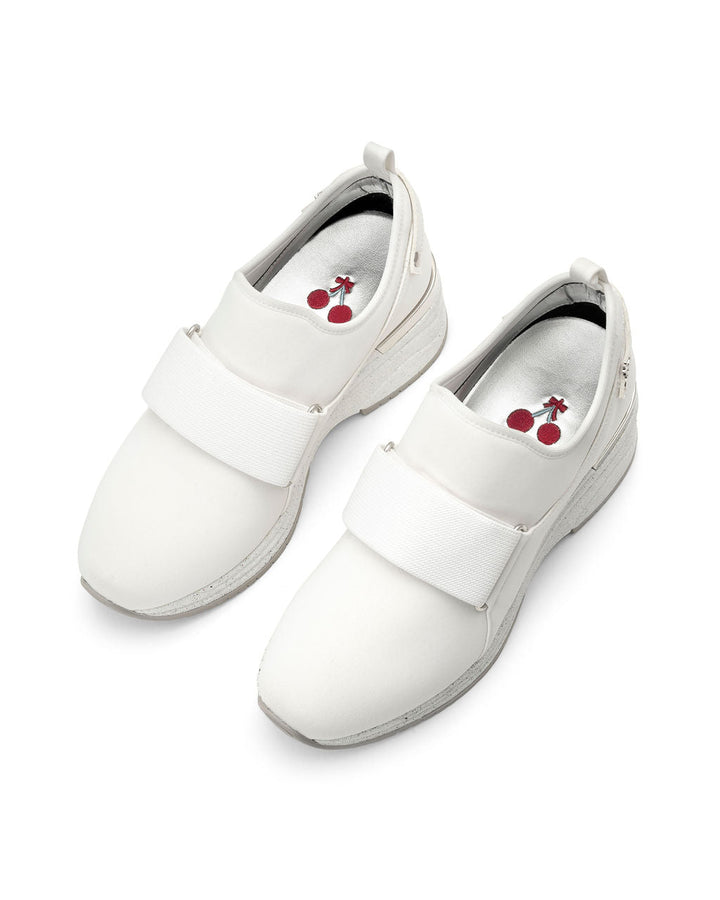 Sundaes Sneakers Bright & Tangy Vanilla Recycled Lycra & Wine Grapes  Marshamllow Cup