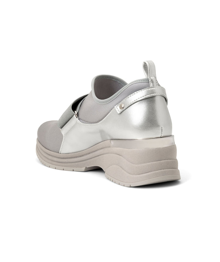 Sundae Savories Sneakers Frost made with Recycled Lycra & Wine Grapes Buckled Up