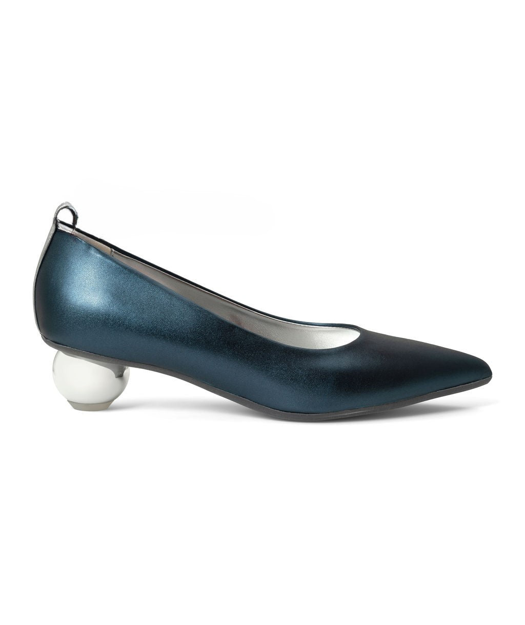 Blueberry — Navy
 Flats on a Cherry Cone heel