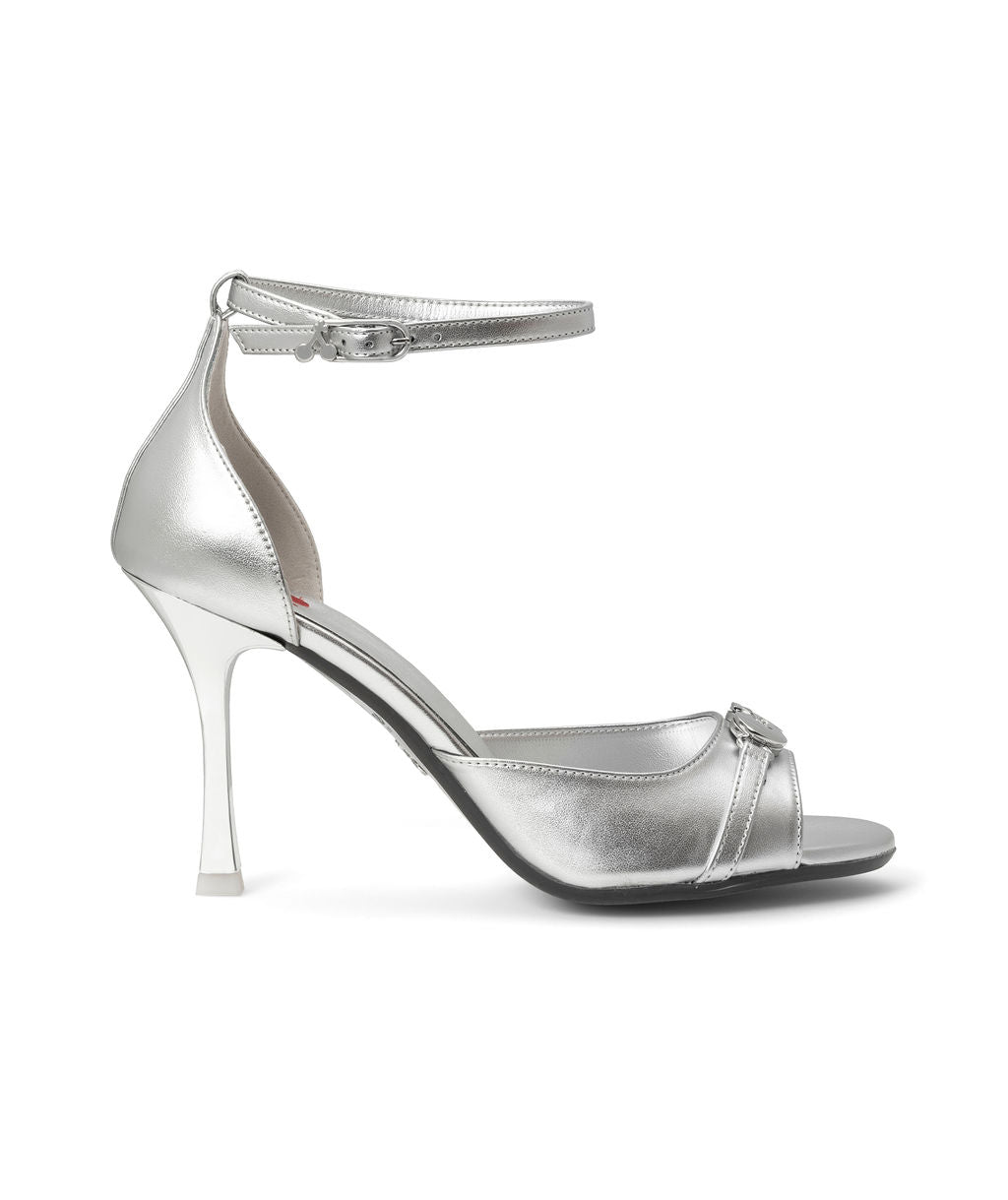Sugar — Silver
 Sandals on a Stroon heel