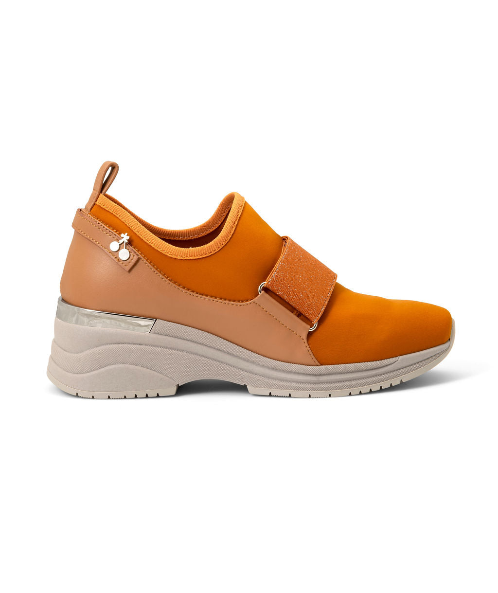 Pumpkin Spice Latte (PSL) — Burnt Orange
 Sneakers