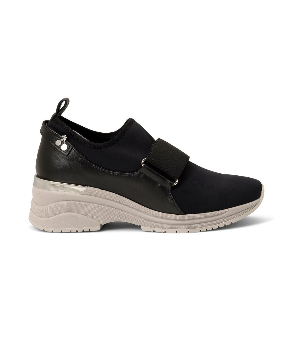Licorice — Black
 Sneakers