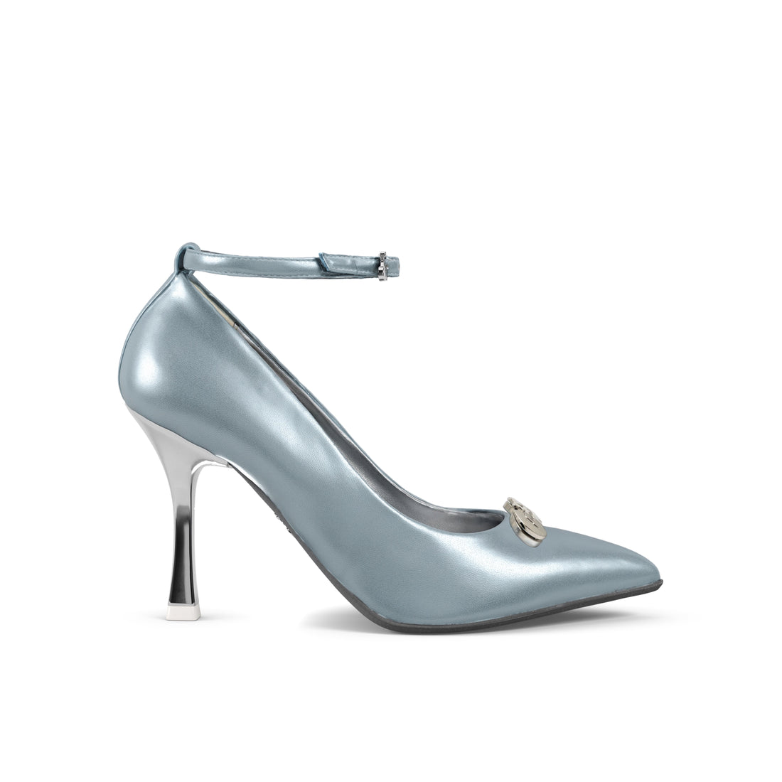 Daiquiri Ice — Light Aqua
 Pumps on a Stroon heel