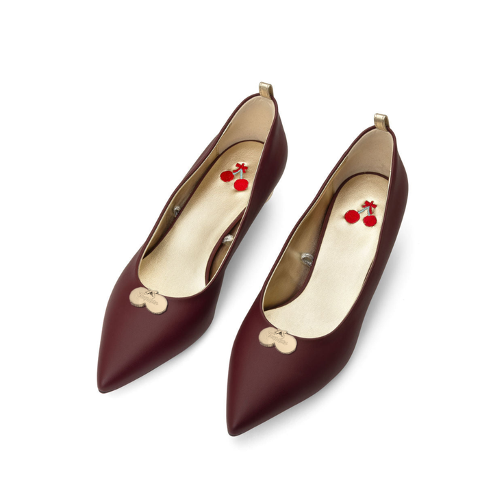 Cherriots Cabernet | Wine Grapes ^ Cherry Cone ~ Gold * à la Magnetic