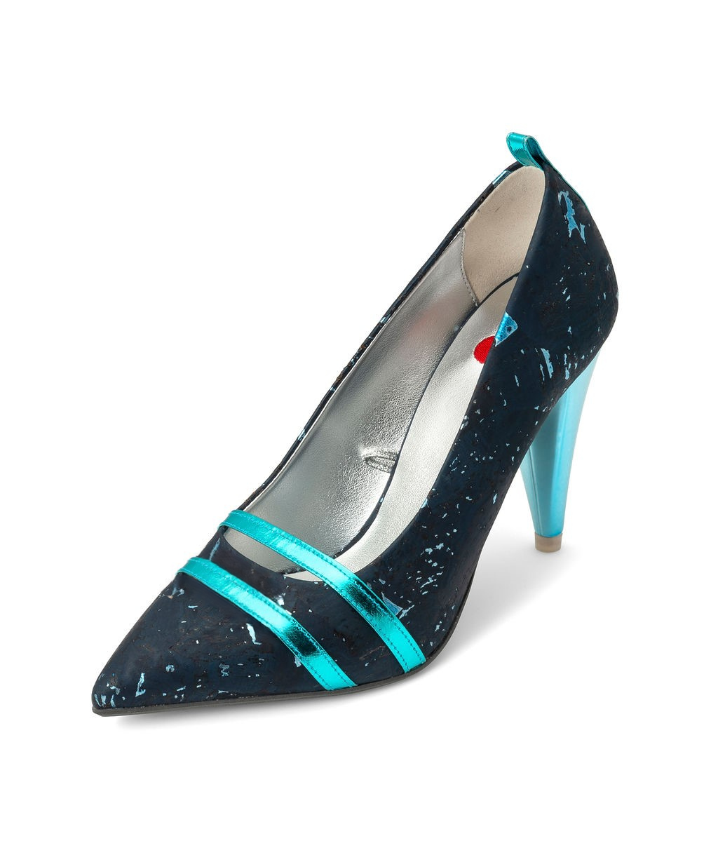 Parfait Pumps Blueberry Chips made from Cork on an aqua Sugar Cone à la Topless