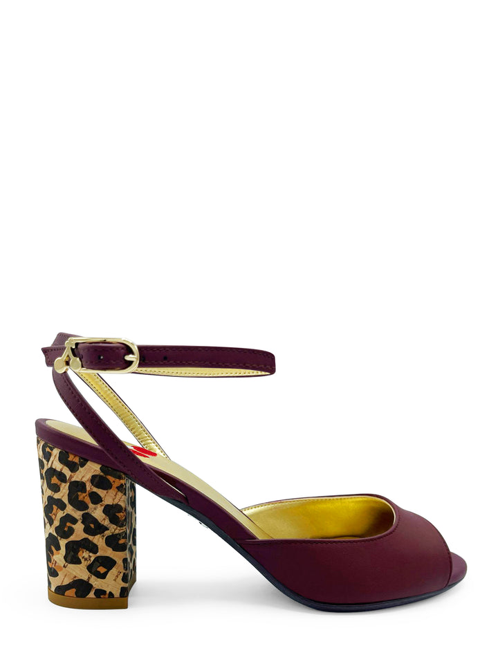 Dolce Vida | Wine Grapes ^ Cake Cone ~ Gold * à la Topless